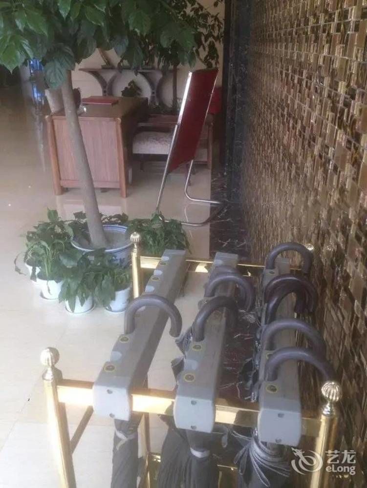 Chengdu Xiang Yu Hotel Exterior foto